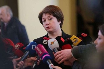 maia-cqitiSvilis-gancxadebiT-aRdgomis-litaniobaze-mrevlis-Sekreba-komendantis-saaTis-darRveva-iqneba-maSinac-ki-Tu-moqalaqeebi-taZrebSi-2100-saaTamde-mivlen-da-iq-dilamde-darCebian