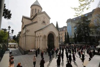The-Guardian-i-koronavirusTan-saqarTvelos-warmatebiT-brZolis-Sesaxeb-wers