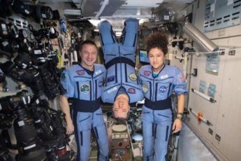 kosmonavtebi-dedamiwaze-brundebian--gaivlian-Tu-ara-isini-2-kvirian-izolacias