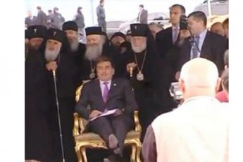 laSa-argveTelitaZarSi-ki-araa-problema-problema-xalxmravlobaSia-da-amitom-RmerTi-saxlSi-darCa-rom-taZarSi-ar-mivakiTxoT