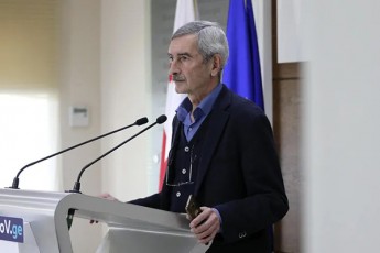 paata-imnaZe-unda-moveridoT-erTmaneTs---sxva-gza-ar-aris-sxvanairad-am-daavadebas-ver-davamarcxebT