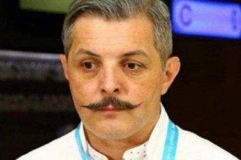 pacientma-sadezinfeqcio-xsnariT-daimuSava-xeli-sigaretis-mokidebis-dros-ki-mtevnebi-daiwva