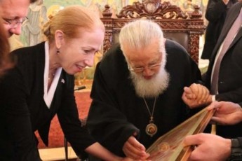 keli-degnani-kaTolikos-patriarqs-aRdgomis-brwyinvale-dResaswauls-ulocavs