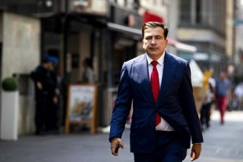 nikoloz-mWedliSvili-xom-aris-super-sigiJe