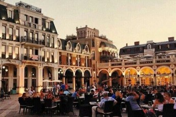 es-Tu-saqarTvelos-gamouvida-is-msoflio-turizmis-bazars-daipyrobs---ras-weren-saqarTveloze