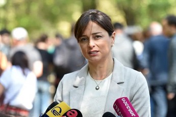 maia-biTaZe-rac-ufro-meti-adamiani-gamova-samsaxurebSi-sazogadoebrivi-transportis-saWiroeba-metad-dadgeba-da-gaxsnis-process-daaCqarebs