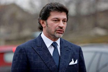 kaxa-kalaZe-korumpirebulebi-TaRliTebi-maimunebi-da-metrupeebi-sad-unda-moikiTxoT-Cemze-ukeTesad-iciT