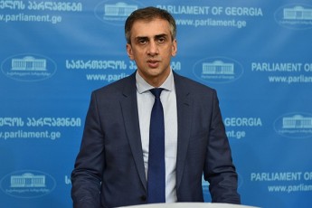 giorgi-kaxiani-giorgi-ruruas-patimrobaSi-datovebaze-sasamarTlo-aris-damoukidebeli-gadawyvetilebebis-miRebaSi