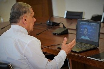 roman-kakuliam-OECD-is-evraziis-ganyofilebis-ufrosTan-onlain-Sexvedra-gamarTa
