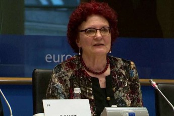 evropis-daavadebaTa-prevenciisa-da-kontrolis-centris-direqtori-evropaSi-koronavirusis-infeqciis-meore-talRis-perspeqtiva-Soreuli-Teoria-aRaraa