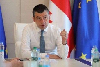 premieris-gancxadebiT-sazogadoebrivi-transportis-usafrTxod-da-SeZlebisdagvarad-mokle-vadaSi-aRdgenisTvis-yvelaferi-unda-gakeTdes