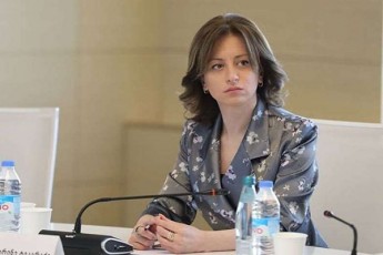 ekaterine-tikaraZe-saqarTvelo-iyo-erT-erTi-pirveli-qveyana-sadac-pandemiis-pirobebSi-samuSao-adgilas-usafrTxoebis-rekomendaciebi-SemuSavda