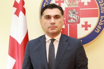 levan-boZaSvili--aawriales-briuseli-da-vaSingtoni-tviti-tvitze-werili-werilze-mitingi-mitingze-da-bolos-kenWisyraSi-monawileoba-ar-miiRes