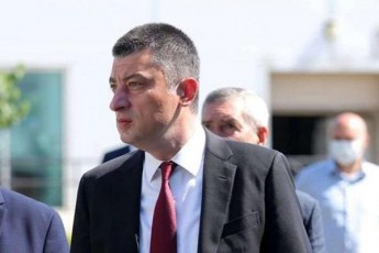 mware-gamocdileba-gvaqvs---ras-ambobs-premieri-giorgi-SaqaraSvilis-saqmeze