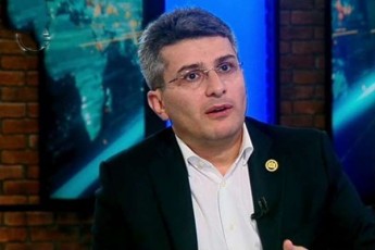 mamuka-mdinaraZe-germaniis-elCma-naTeli-mohfina-im-simarTles-rasac-Cven-bolo-kvirebis-ganmavlobaSi-vlaparakobdiT-da-wertili-dausva-spekulaciebs