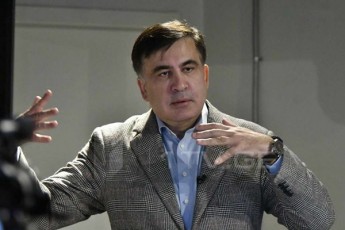 mixeil-saakaSvili-Tbilisis-ubnebi-ocnebam-braziliur-favelebs-daamsgavsa