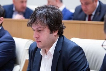 irakli-kobaxiZe-opozicia-absoluturad-aWrilia-da-sakuTar-sityvebs-veRar-akontrolebs
