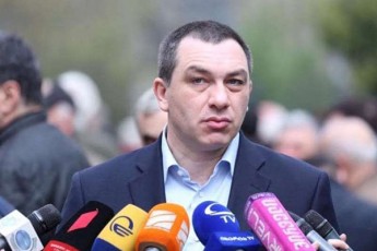 giga-bokeria-samoqalaqo-jgufebis-mxridan-kritikuli-kiTxvebi-normaluri-cxovrebis-ganuyofeli-nawilia