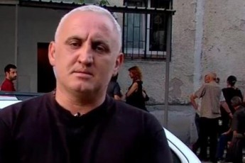vfiqrob-TviTmkvlelobamde-miyvanaa---Tamar-baCaliaSvilis-biZa