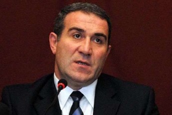 nugzar-wiklauri-gaerTianebul-opozicias-winaaRmdegoba-im-partiebis-mxridan-Sexvda-romlebic-dRes-saakaSvilis-gunds-maJoritaruli-olqebis-daTmobisken-mouwodeben