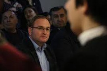 irakli-beraia-prezidentis-gadasawyvetia-vis-Seiwyalebs-da-vis-ara