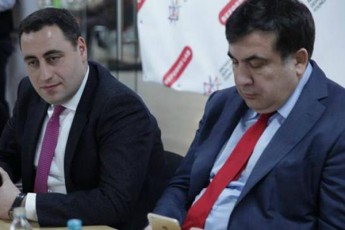 giorgi-vaSaZe-ivaniSvilis-TamaSSia---saakaSvili-Tvlis-rom-is-bnel-mxares-gadavida
