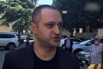 levan-TofaZis-advokati-ar-maqvs-informacia-busa-Jvaniam-TviTon-miiyena-dazianeba-Tu-sxva-pirma-miayena
