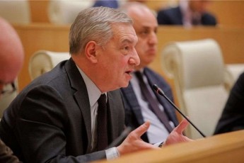 giorgi-volski-mixeil-saakaSvilze-es-aris-araadekvaturi-adamiani-romelic-Sepyrobilia-xiblis-codviT