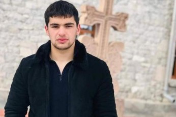 cnobilia-vin-aris-axalqalaqSi-mokluli-27-wlis-biWi-romelsac-darbeva-da-saxlebis-gadawyva-mohyva