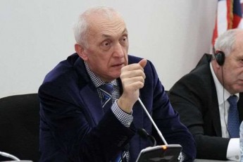 Tengiz-cercvaZe-koronavirusis-krizisis-marTvaSi-dartanianis-rols-Tu-vinme-asrulebs-es-aris-gaxaria