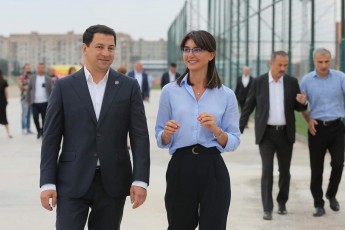 arCil-TalakvaZe-nino-lacabiZe---ganaTlebuli-progresuli-da-warmatebuli-qali-politikosi---darwmunebuli-var-is-rusTavis-saukeTeso-arCevani-iqneba