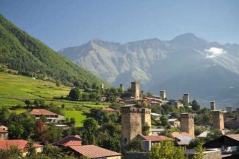 mestiis-municipalitetis-meria-araa-gamoricxuli-rom-21agvistodan-gaixsnas-yvela-administraciul-erTeuli-mestiis-da-lenjeris-garda