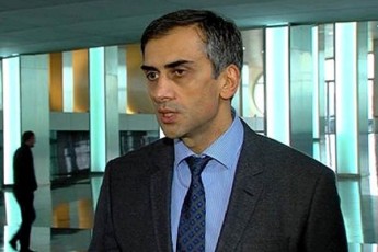 giorgi-kaxiani-qarTuli-ocnebis-reitingi-aris-imaze-meti-vidre-yvela-opoziciuri-partiis-erTad-aRebuli