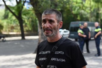 SaqaraSvilis-saqme-arasrulwlovan-zx-s-saxlSi-Cxeka-Catarda---ra-waiRo-policiam