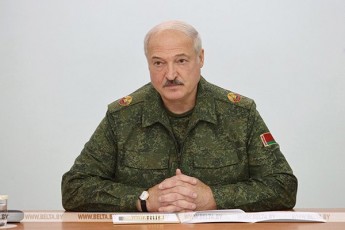 aleqsandr-lukaSenkos-gadawyvetilebiT-qveynis-armiaSi-sruli-samxedro-mzadyofna-gamocxadda