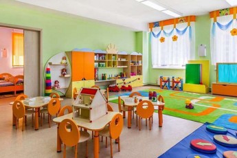 sabavSvo-baRebi-da-Teatrebi-1-li-oqtombridan-gaixsneba
