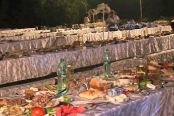 evropuli-saqarTvelos-araevropuli-saqcieli---iyo-Tu-ara-senakSi-600-kaciani-sufris-gaSla-amomrCevlebis-mosyidva
