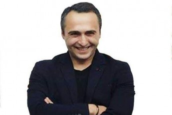 irakli-lataria-nacebisa-da-maTi-ganStoebebis-politikur-kuboze-lursmans-mainc-davaWedeb