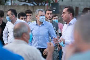 resan-konceliZe-da-aWaris-umaRlesi-sabWos-maJoritarobis-kandidati-tite-aroSiZe-angisis-dasaxlebis-mcxovreblebs-Sexvda