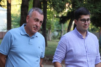 goCa-enuqiZem-pedagogebs-axali-saswavlo-wlis-dawyeba-da-erTian-erovnul-gamocdebze-abiturientebis-didi-warmatebebi-miuloca