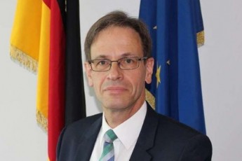 germania-saqarTveloSi-saparlamento-arCevnebisTvis-37-damkvirvebels-gamoagzavnis
