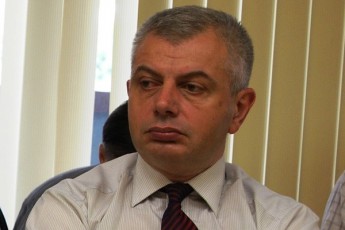 zaal-anjafariZe-nacebma-interpelaciasac-ki-rogorc-demokratiul-saparlamento-proceduras-fasi-daukarges-TavianTi-isteriiT