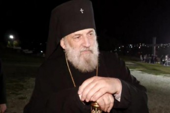 eklesia-yovelTvis-pativs-miagebs-xelisuflebas---mitropoliti-ocnebis-RonisZiebaze-daswrebaze