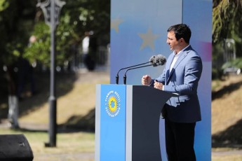 arCil-TalakvaZe-biZina-ivaniSvilis-liderobiT-qarTulma-ocnebam-realuri-Zalaufleba-xalxs-daubruna