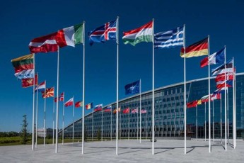 nato-mxareebma-dauyovnebliv-unda-Sewyviton-samxedro-dapirispireba