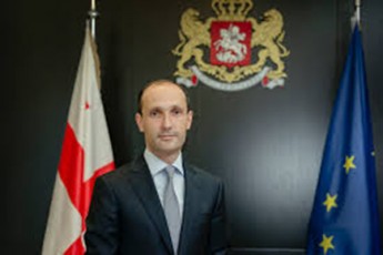 levan-daviTaSvili-qarTuli-ocnebis-xelisuflebis-pirobebSi-soflis-meurneobamac-uprecedento-winsvla-ganicada