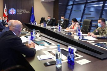 ar-unda-davuSvaT-rom-azerbaijansa-da-somxeTs-Soris-Seqmnil-krizisul-viTarebaSi-calkeulma-destruqciulma-elementebma-saqarTvelos-gareT-Tu-SigniT-Crdili-miayenon-Cvens-megobrobas