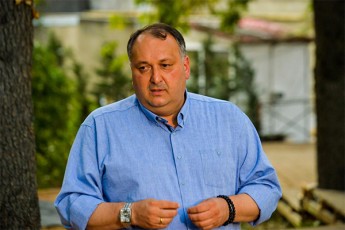 ioseb-xaxaleiSvili-sazogadoebebis---baRis-kides-quTaiselis-da-Zveli-quTaiselis-warmomadgenlebs-Sexvda