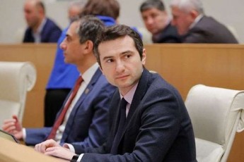 kaxaber-kuWava-yvelas-movuwodeb-Sida-gamoZieba-romelic-qveynis-erovnul-interesebs-ukavSirdeba-winasaarCevnod-politikuri-miznebisTvis-ar-gamoiyenon