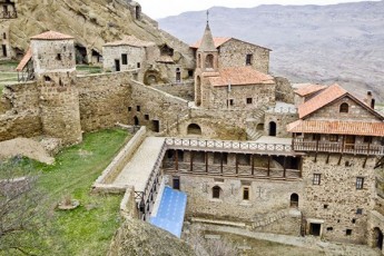 giorgi-volski-pirvelad-vxedav-politikosebs-romlebic-mitingebs-awyoben-imis-Taobaze-rom-teritoria-ekuTvnis-azerbaijans-da-ara-saqarTvelos